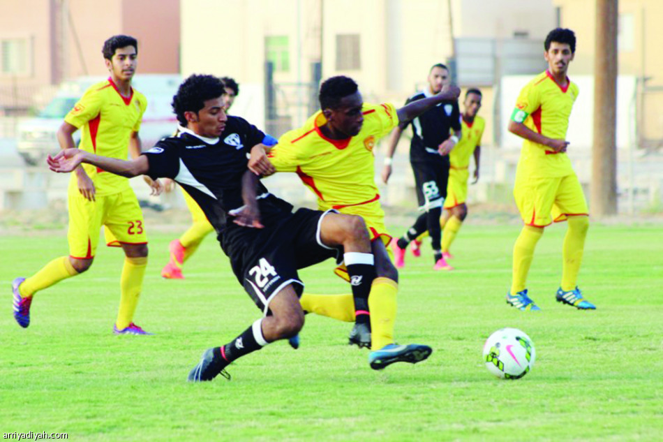 القادسية والأهلي والهلال يتصدرون