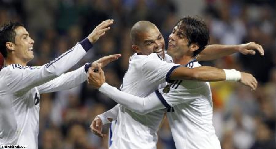 الدوري الاسباني: ريال مدريد يواصل صحوته بهاتريك لرونالدو ويؤكد استعداده للكلاسيكو واياكس