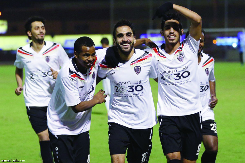 التعادلات تؤجل مصير الصاعدين والهابطين في الثانية