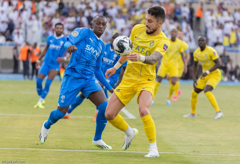 بـ10 لاعبين.. النصر يقهر الهلال.. ويخطف كأس سلمان