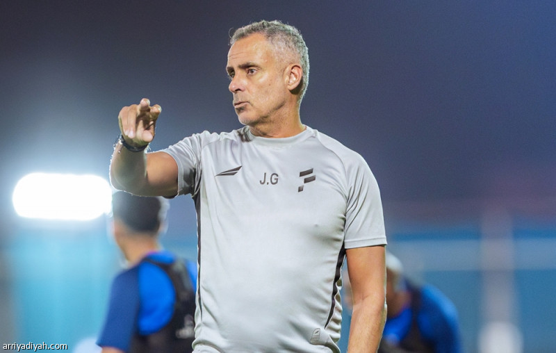 الفتح يستأنف تدريباته استعداداً لمواجهة الاتفاق بعد خسارته أمام النصر