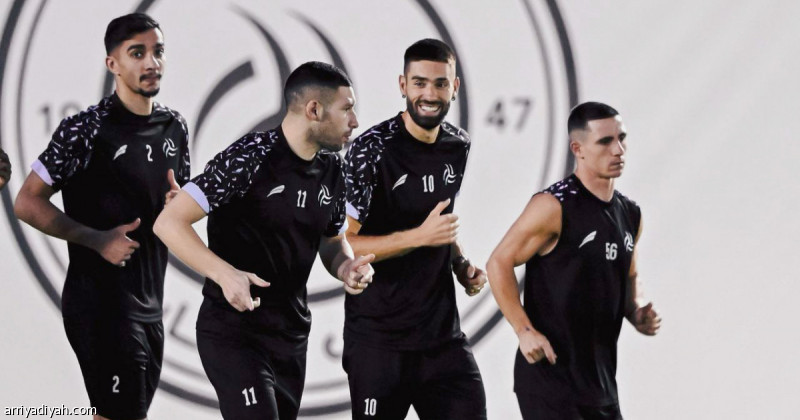 الشباب يستعد لمواجهة الرياض بتغييرات في التشكيلة لتعويض غياب حمد الله وإشراك بودنيسي