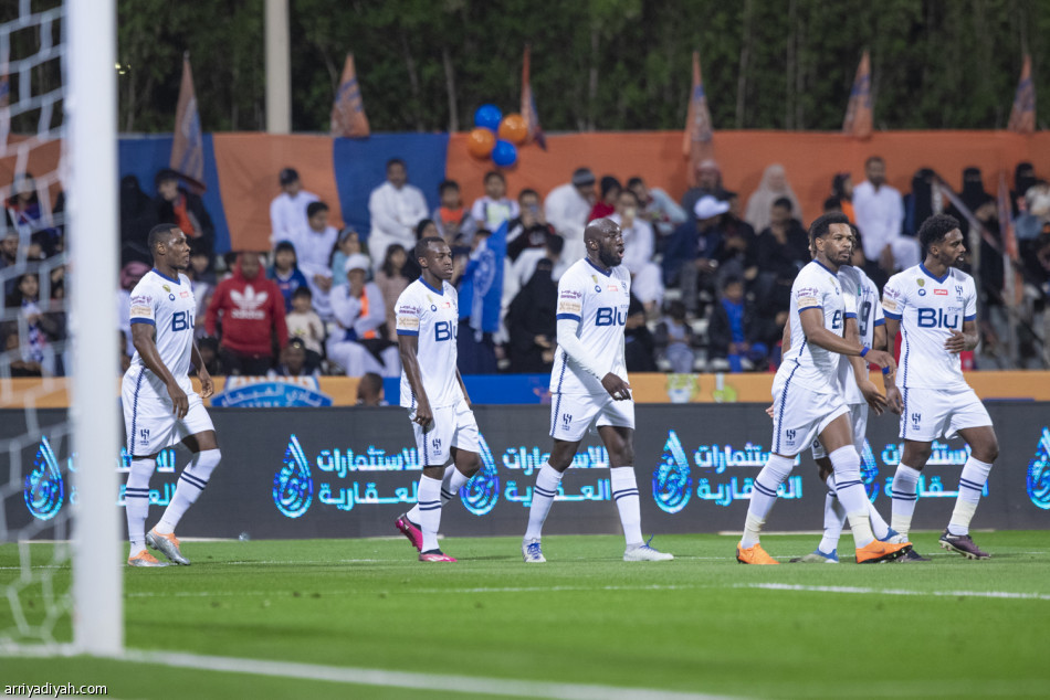 الهلال ينتزع «الثالث» بثنائية إيجالو