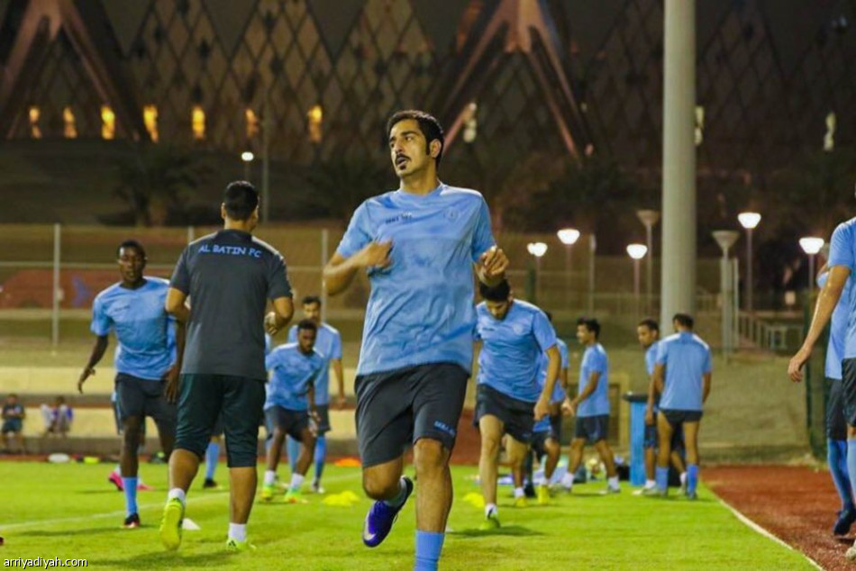 ملعب الجوهرة يجهز الباطن للاتحاد