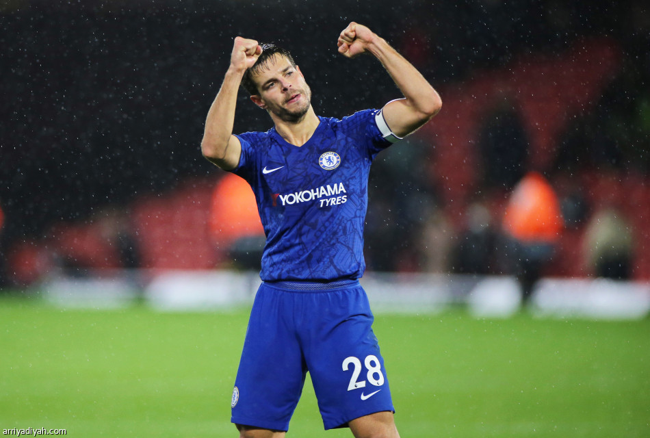 أبراهام يقود تشيلسي إلى تخطي واتفورد