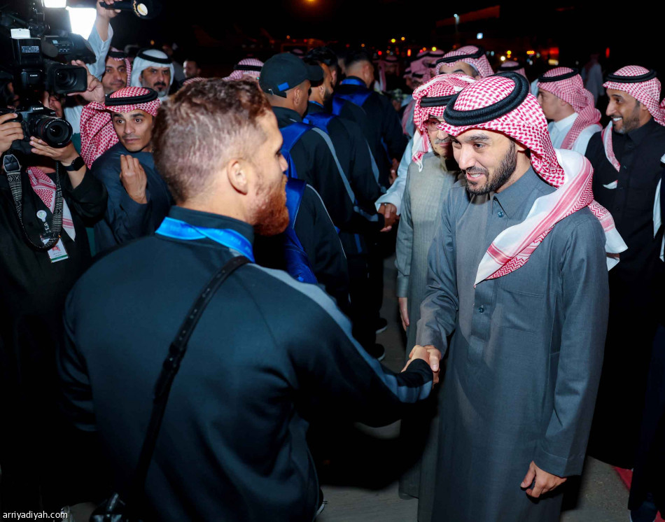 البوليفارد 
يزف وصيف العالم