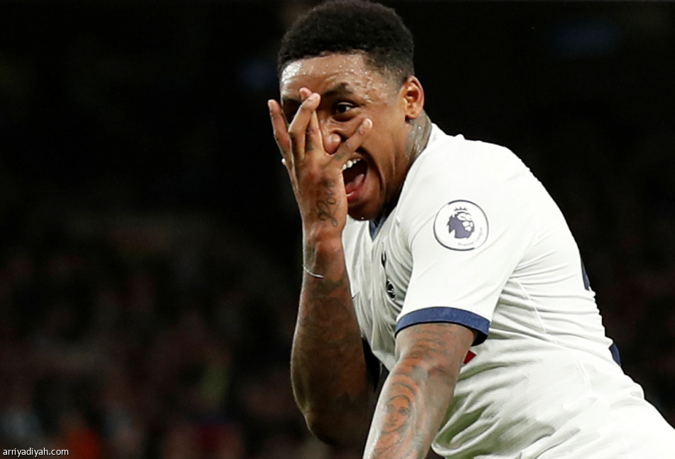 «سبيرز» يضرب السيتي.. ويقرب ليفربول من «الحسم»