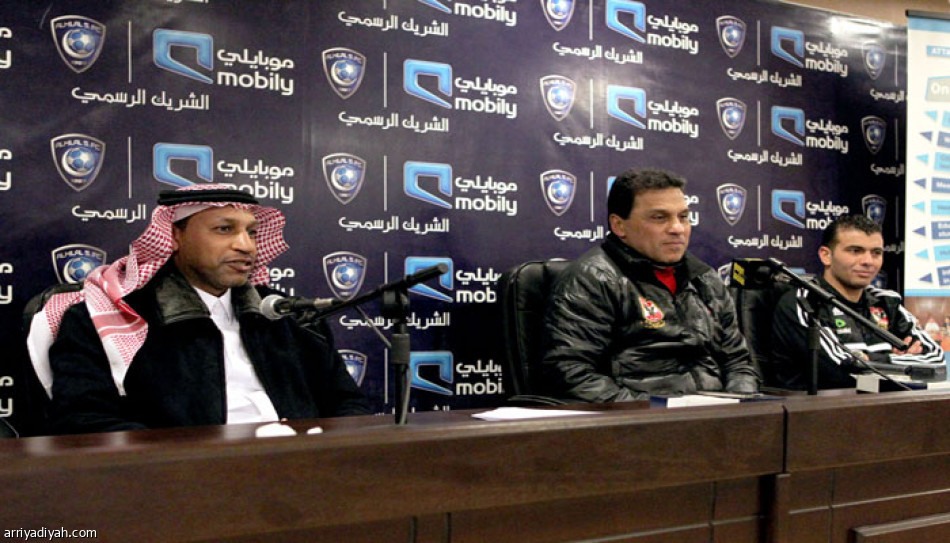 الشهلوب والمرشدي يقودان الاهلي المصري في اعتزال الشريدة