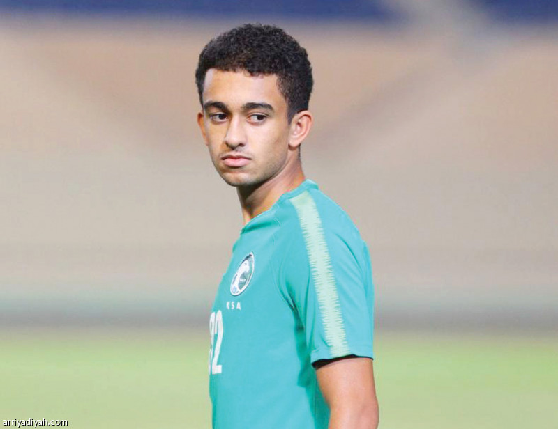 الغامدي:
لا أتحدث العربية