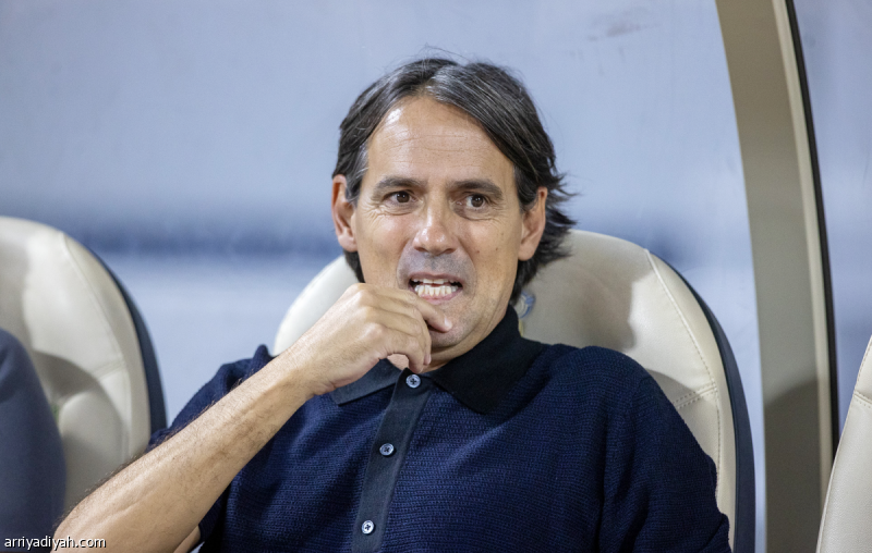 إنزاجي يؤكد استهداف الهلال لجميع البطولات ويستغل مباراة العدالة لإراحة الأساسيين