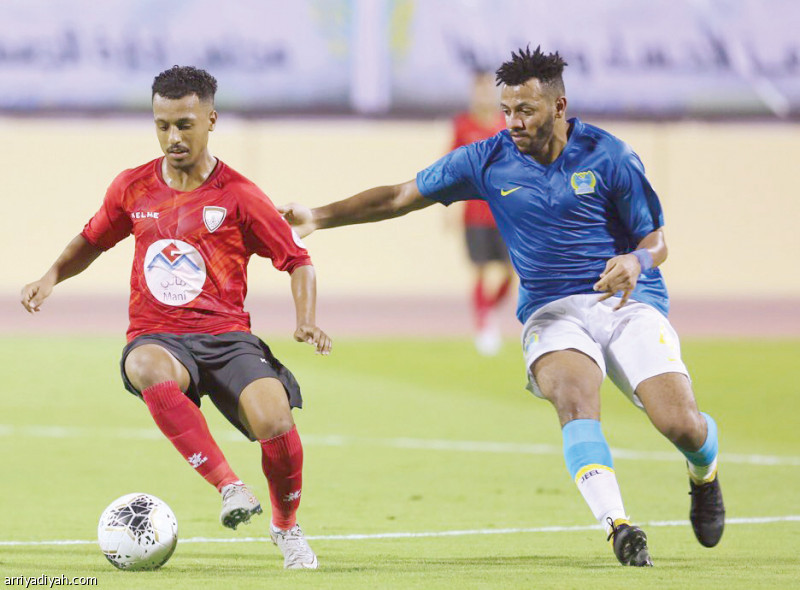 صورة التقطت أمس الأول من مباراة النجوم والجيل التي انتهت بالتعادل 1ـ1 (المركز الإعلامي ـ دوري الأولى)