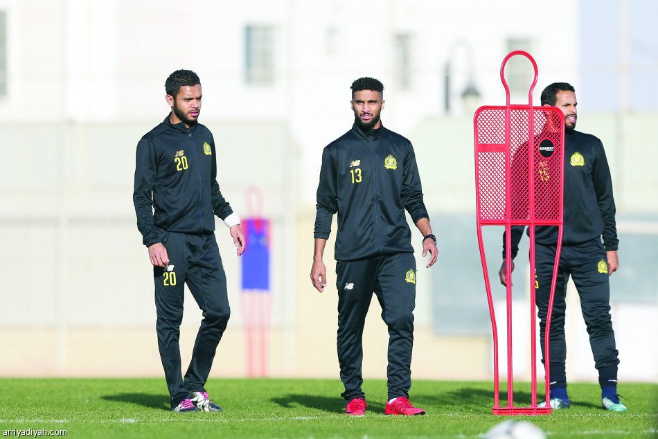 جوستافو يقسم النصراويين إلى 3 مجموعات