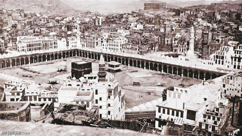 صورة التقطت للكعبة المشرفة عام 1988(ديلي ميل)