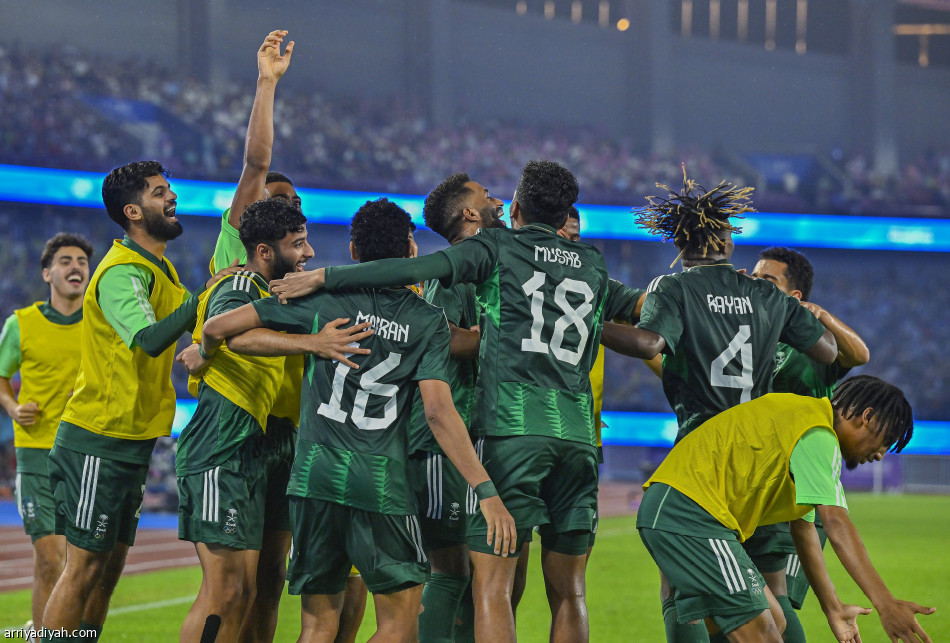 مران يقود الأخضر إلى ربع نهائي «الألعاب الآسيوية»