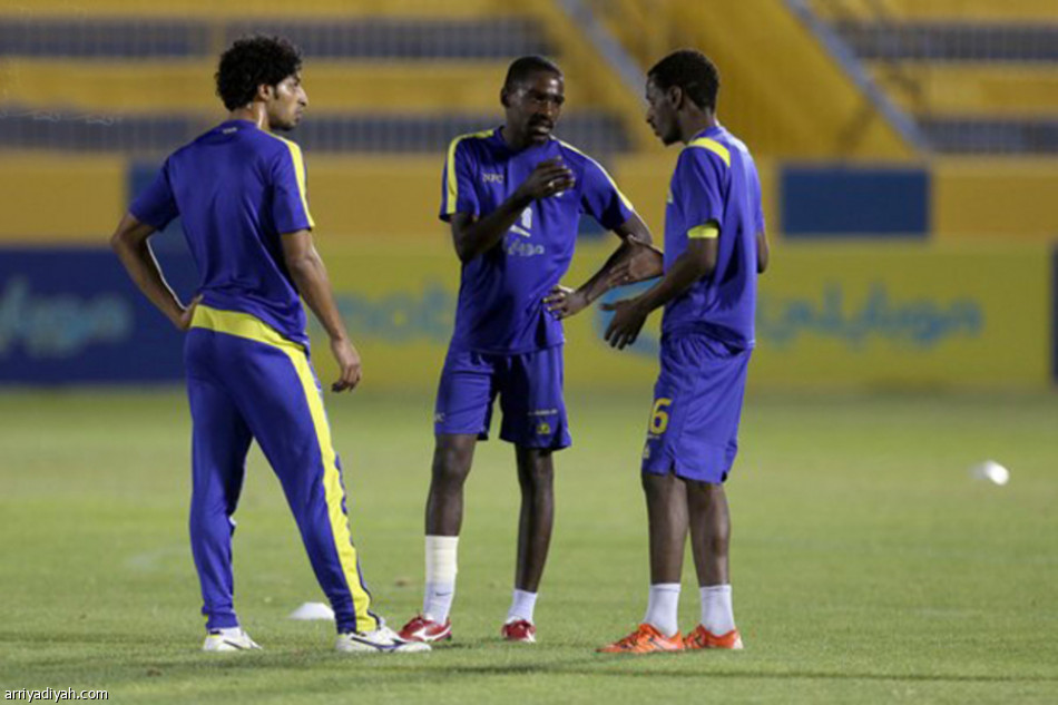 النصر يستنجد بلاعبي الشباب قبل النهائي