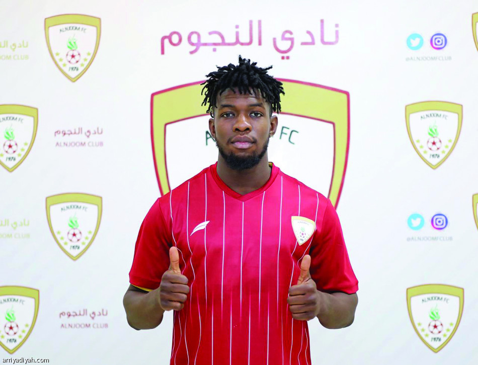 النجوم..
يزكي السهلي