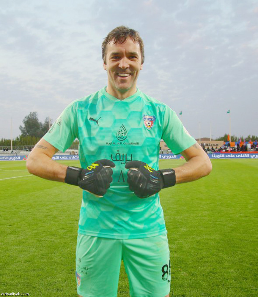 الشباك النظيفة.. 
جروهي يتصدر