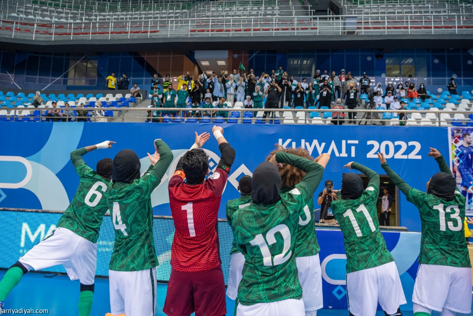 سيدات أخضر الصالات يحصدن  برونزية «الخليجية»