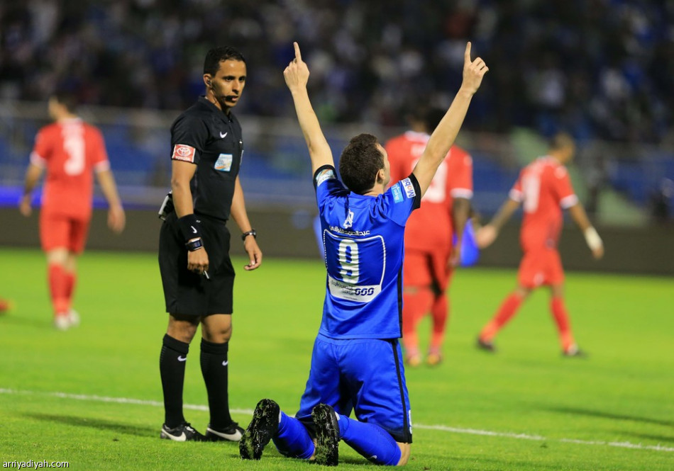 الهلال يصعق الوحدة بسداسية قبل الديربي المنتظر