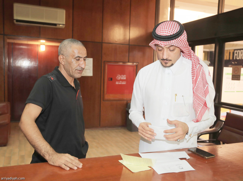 مؤمنة يترشح.. والصائغ نائبا
