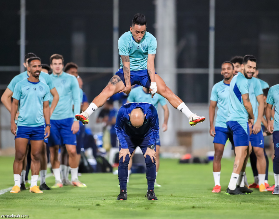 مدرب الفتح يطالب بنقاط حصاد الموسم