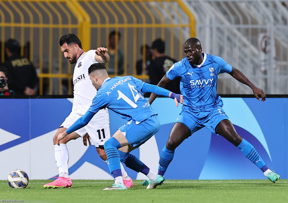 الهلال.. لا يتوقف