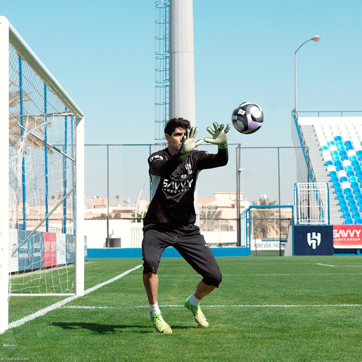 الهلال يتأهب