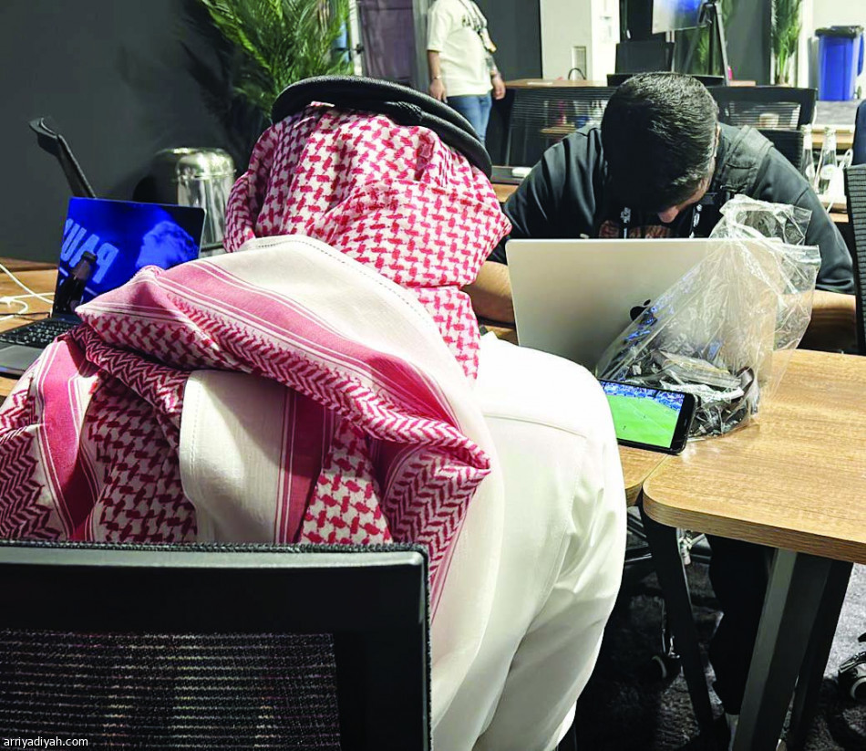 على حلبة الدرعية..
فيوري بطل العالم