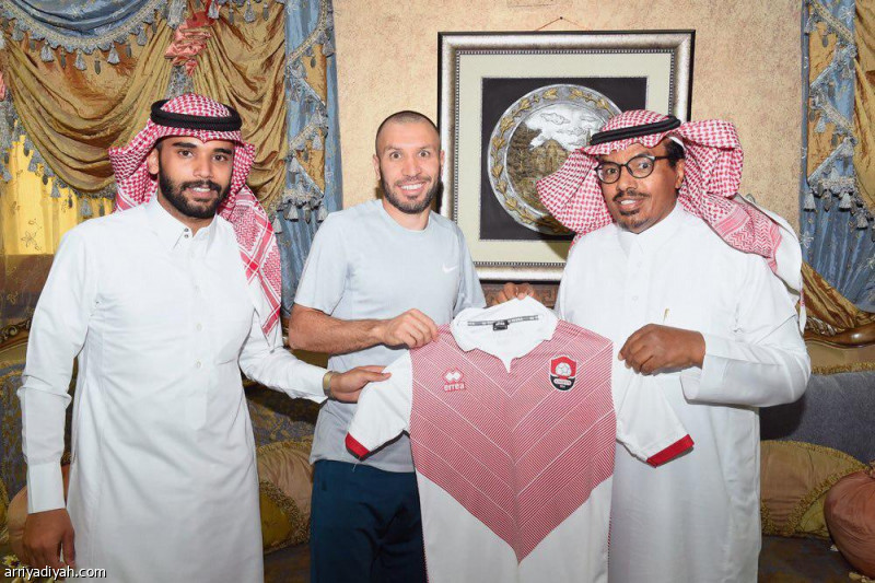 جهاد الحسين يبدي سعادته باللعب مع الرائد