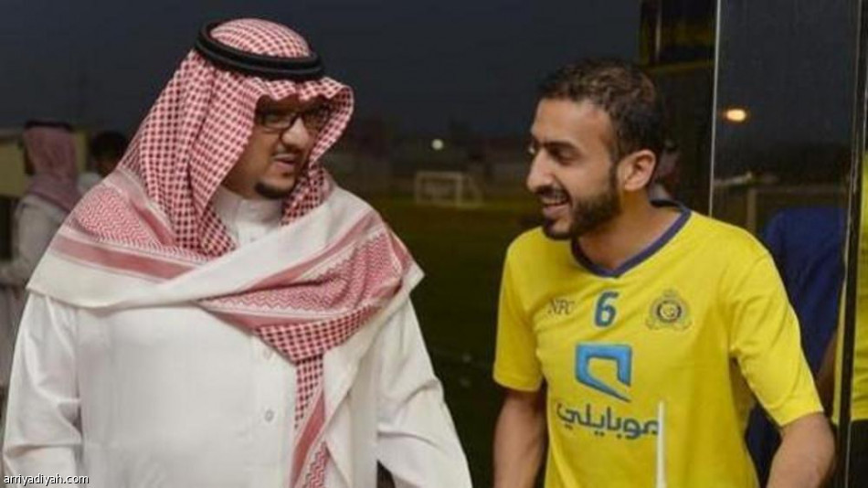 النصر يستغني عن عباس .. ويعير العتيبي والشمري لتعاون