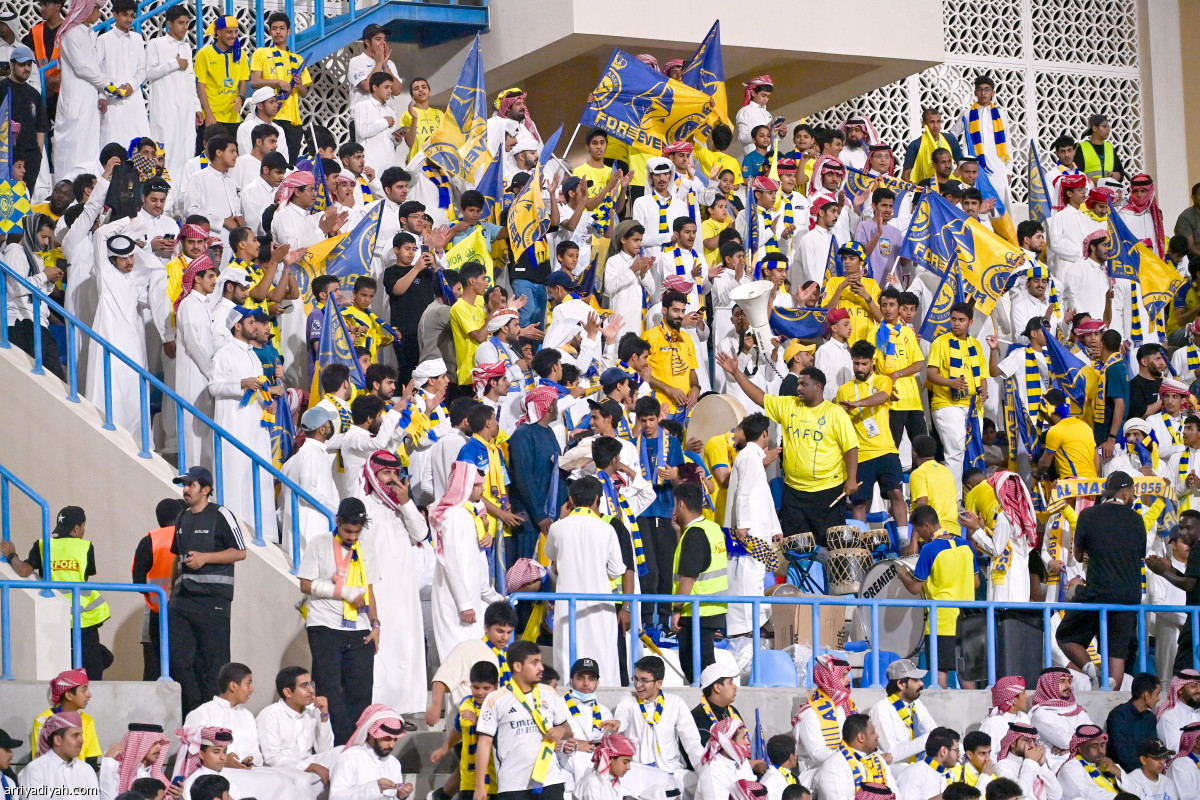 النصر يتفادى التعثر