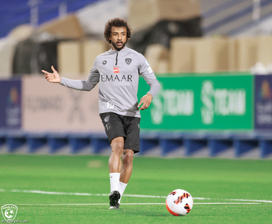 الهلال
يتفاءل بالخسارتين