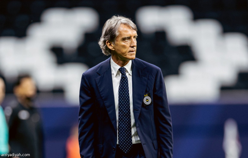 السد يحشد 10 أجانب أمام الهلال