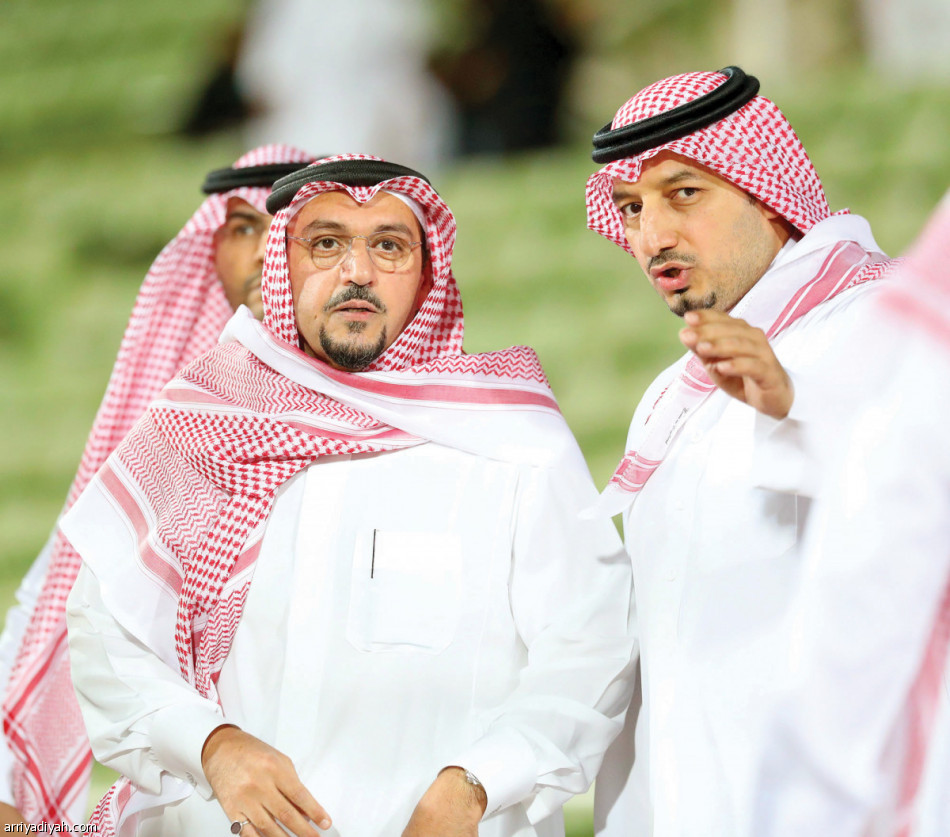 أمير منطقة القصيم يساند الأخضر