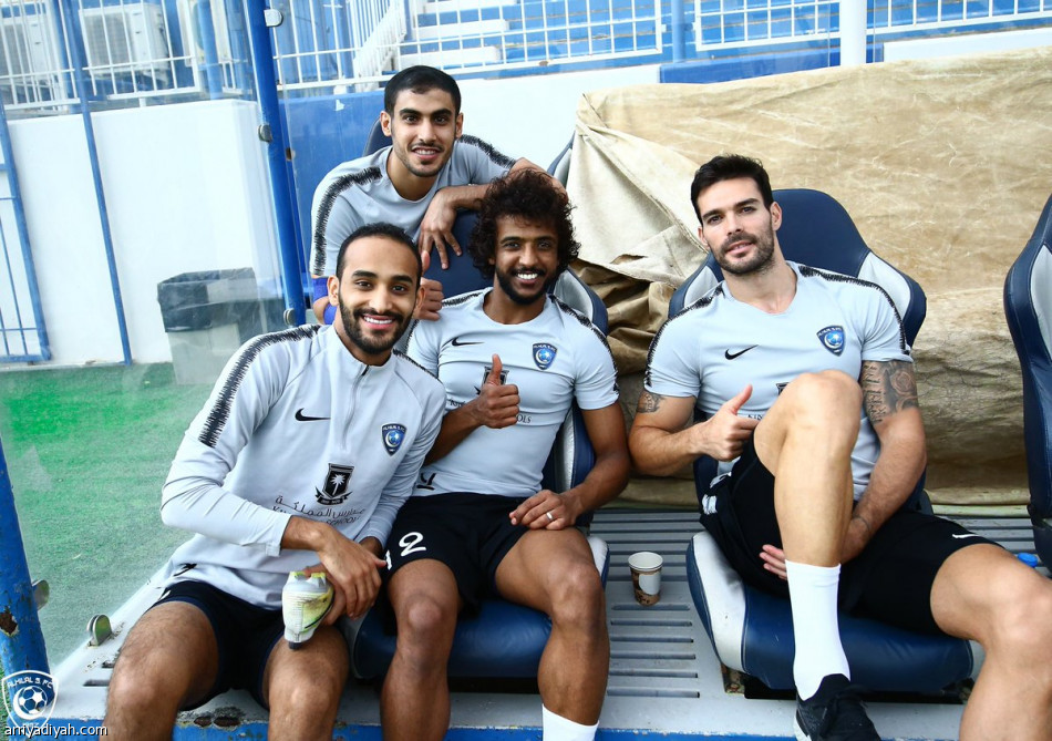 خيسوس يريح لاعبي الهلال بعد رباعية الاتفاق