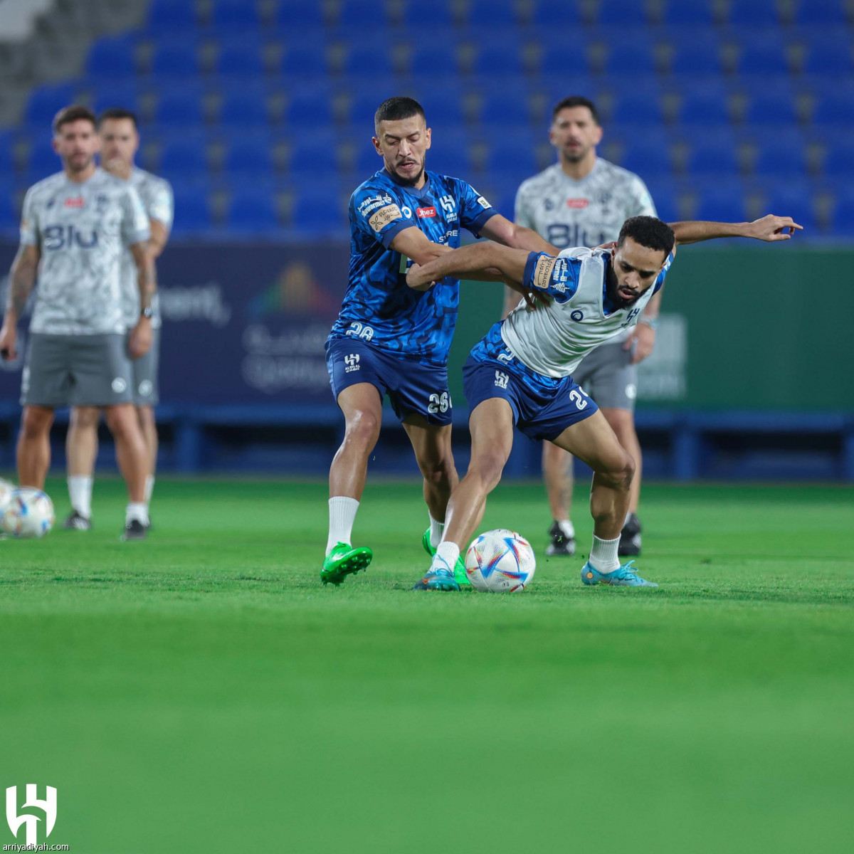 الهلال.. بدون راحة