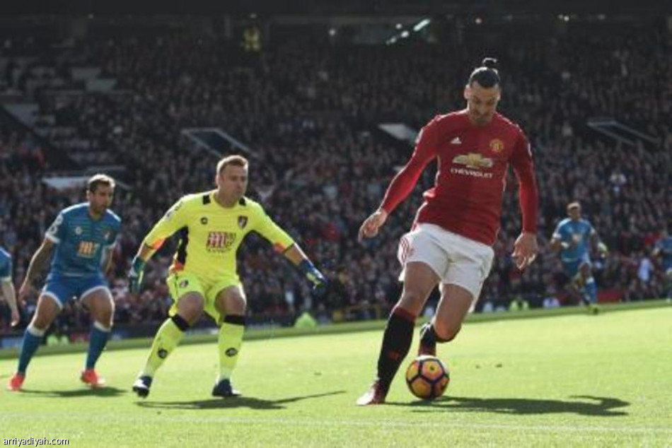 يونايتد يتعادل مع بورنموث بعد إهدار إبراهيموفيتش ركلة جزاء