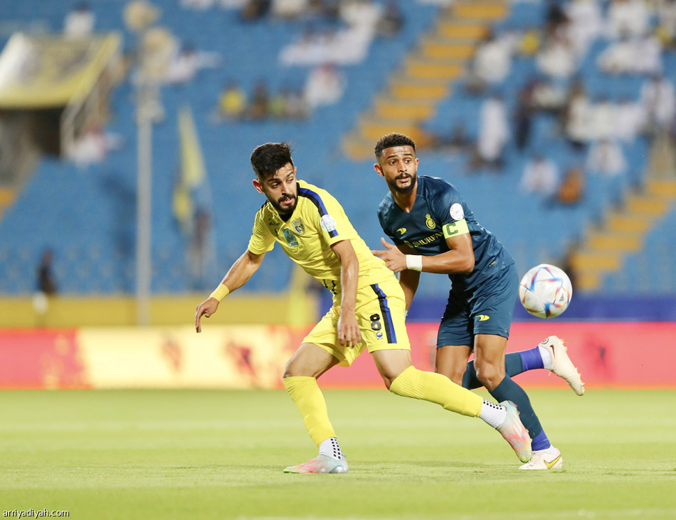 شاموسكا 
يقهر النصر بـ 3 قمصان