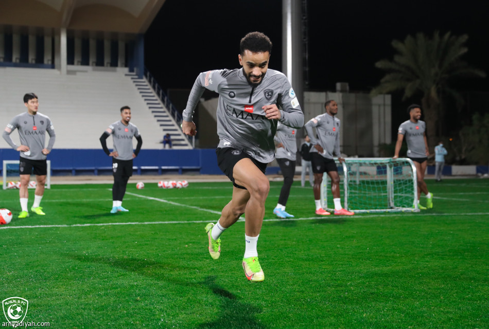 دياز ينطلق مع الهلال.. والبليهي يعود