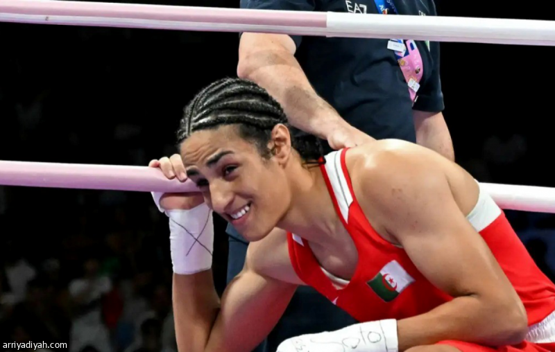 إصابة الكتف ترجئ نزال إيمان الأول