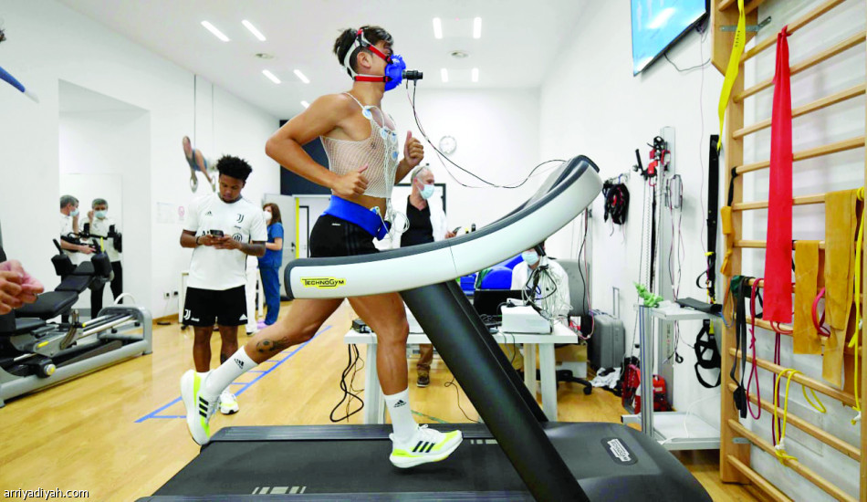 أليجري يبدأ قيادة اليوفي