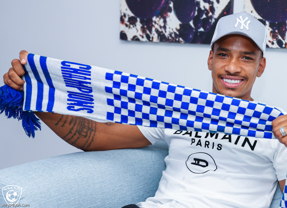 الإثنين.. بيريرا يظهر في تدريبات الهلال