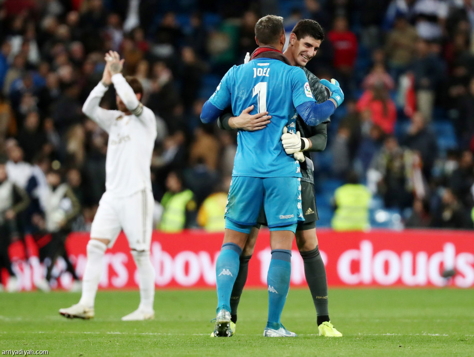 بيتيس يحرم ريال مدريد من الصدارة