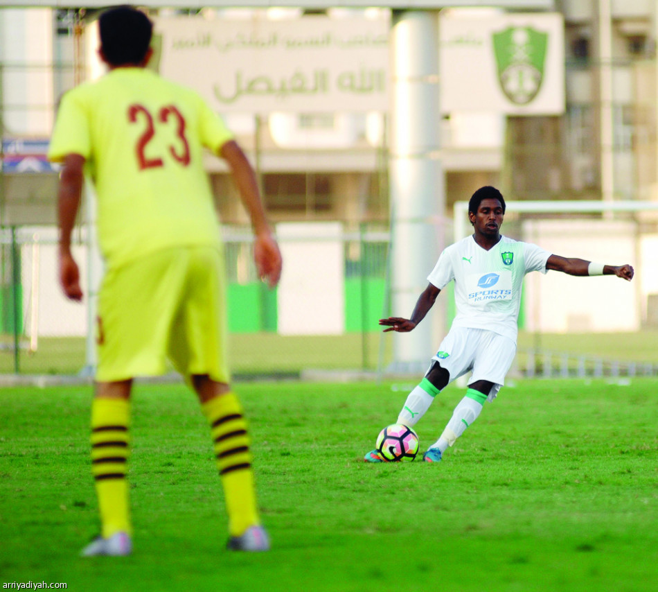 الوحدة أسقط الاتحاد.. والأهلي خطف الصدارة