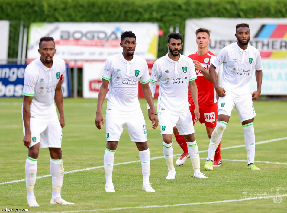 الأهلي يفتتح ودياته بفوز على النمساويين