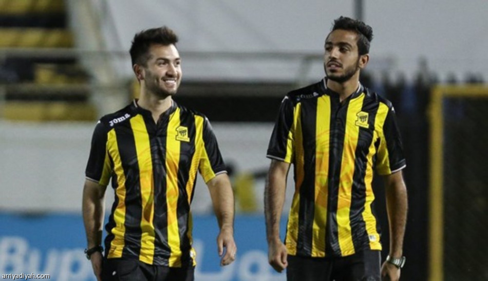 الاتحاد يمنح كهربا رقم 10 وفيلانوفا رقم 7