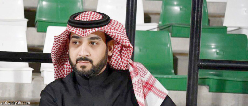 استبعاد خالد الغامدي وخالد العيسى من الترشح لرئاسة الأهلي بسبب مخالفات قانونية وفنية، وقبول قائمتين برئاسة جنة والحصيني