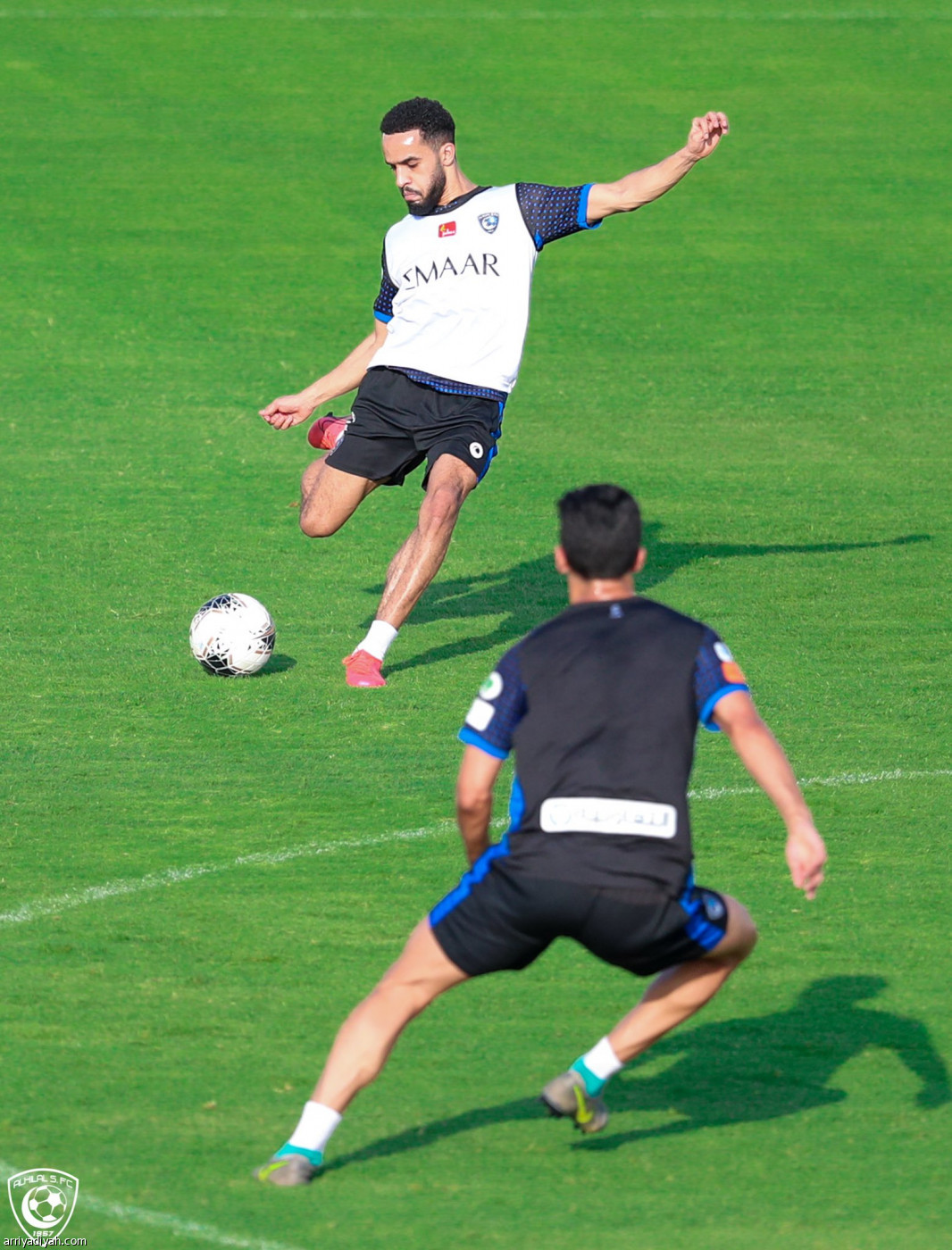 الهلال.. لياقة ومناورة