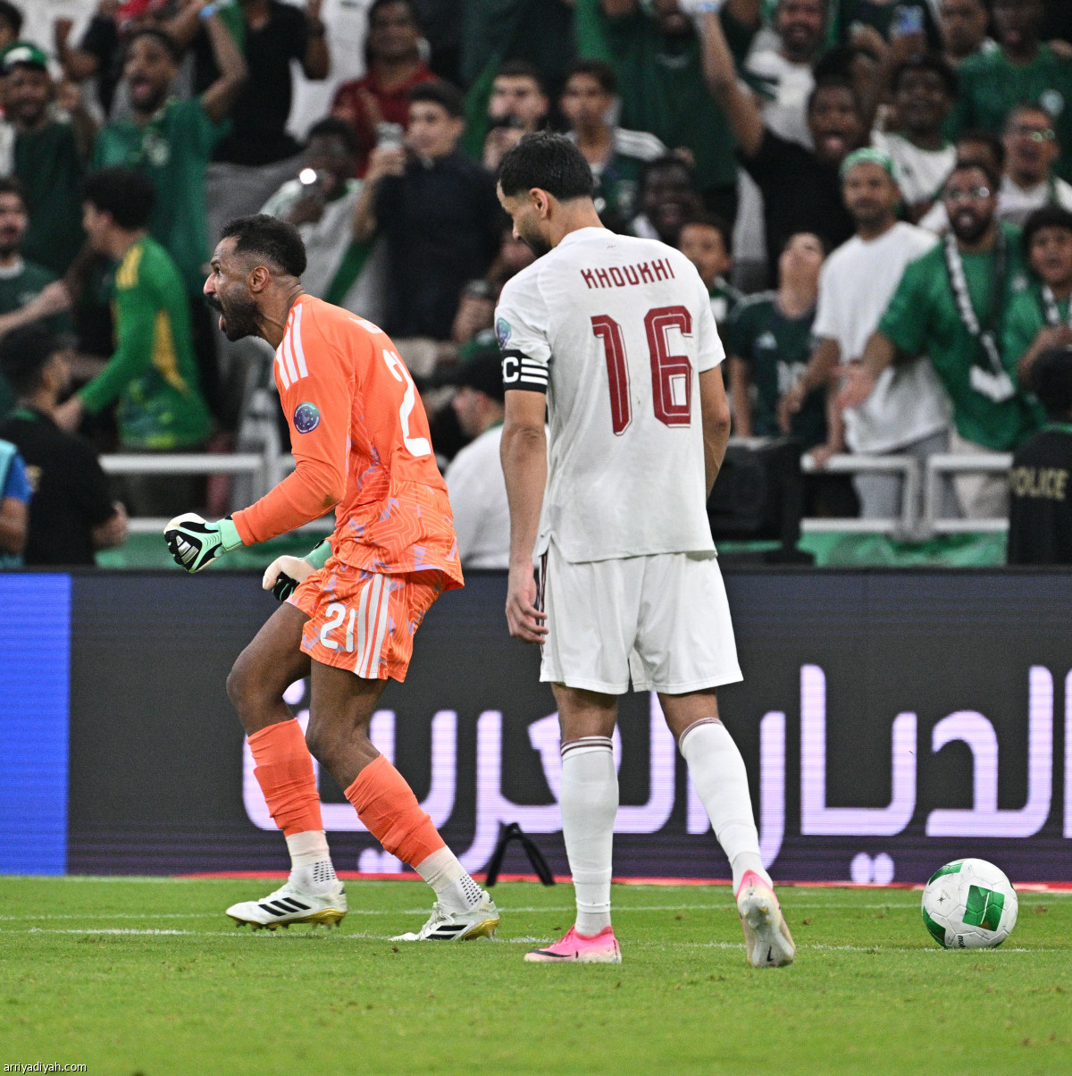 العويس يحسمها