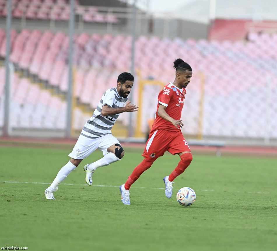 الدوري الرديف.. الجهني يرفض خسارة الطائي أمام الوحدة